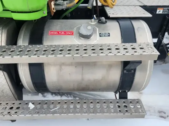 Picture of (Used) 2024 Freightliner Cascadia 116 Day Cab, FUEL TANK