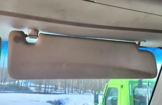 Picture of (Used) 2018 Kenworth T880, SUN VISOR