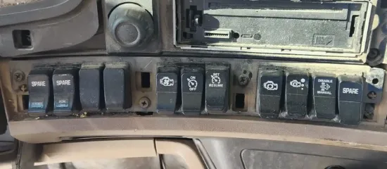 Picture of (Used) 2018 Kenworth T880, MISCELLANEOUS DASH SWITCHES