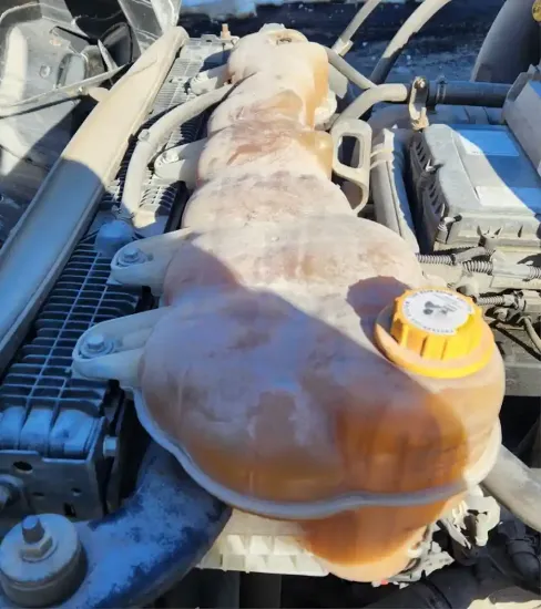 Picture of (Used) 2019 Freightliner Cascadia 126, RADIATOR OVERFLOW BOTTLE/COOLANT RESERVOIR