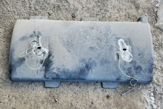 Picture of (Used) 2019 Freightliner Cascadia 126, BATTERY BOX COVER (1)