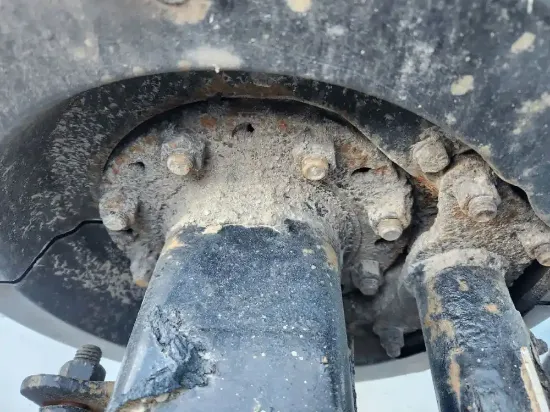 Picture of (Used) 2018 Kenworth T880, FRONT DIFFERENTIAL HUBS