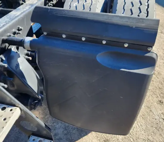 Picture of (Used) 2019 Freightliner Cascadia 126, REAR QUARTER FENDER