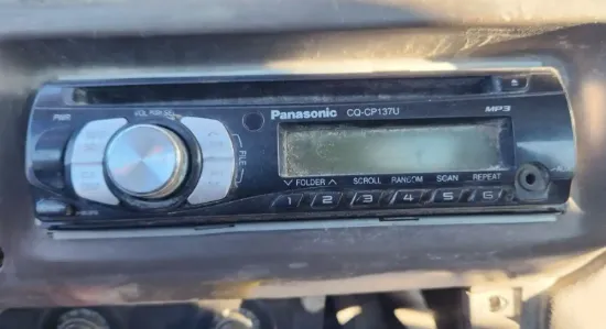 Picture of (Used) 2003 Mack CH613, RADIO