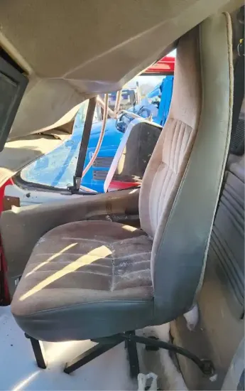 Picture of (Used) 2003 Mack CH613, SEAT