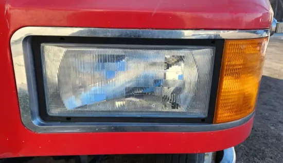 Picture of (Used) 2003 Mack CH613, HEADLAMP ASSEMBLY