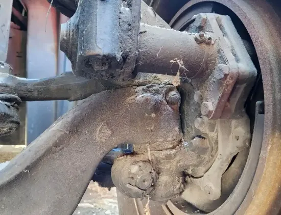 Picture of (Used) 2013 Freightliner Cascadia 125, FRONT SPINDLE/KNUCKLE