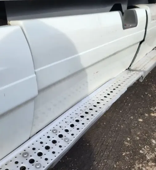 Picture of (Used) 2013 Freightliner Cascadia 125, TANK FAIRINGS