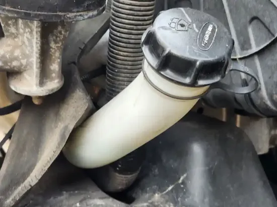 Picture of (Used) 2014 Freightliner Cascadia 125, WINDSHIELD WASHER BOTTLE