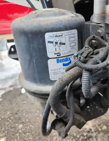 Picture of (Used) 2013 Freightliner Cascadia 125, AIR DRYER