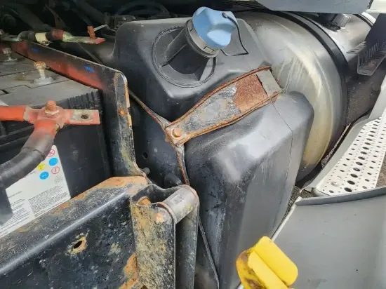 Picture of (Used) 2014 Freightliner Cascadia 125, DEF TANK