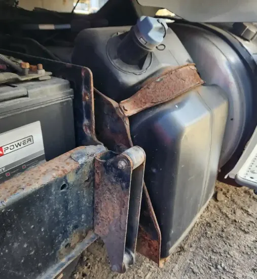 Picture of (Used) 2013 Freightliner Cascadia 125, DEF TANK