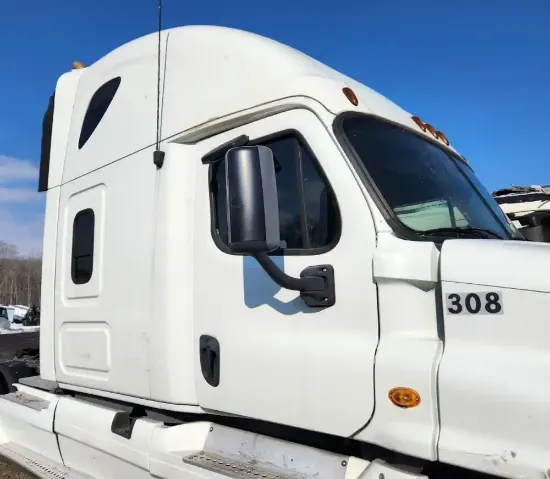 Picture of (Used) 2013 Freightliner Cascadia 125, CAB