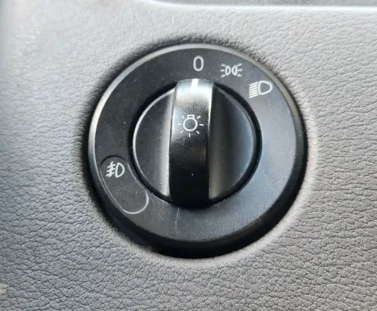 Picture of (Used) 2014 Freightliner Cascadia 125, MISCELLANEOUS DASH SWITCHES