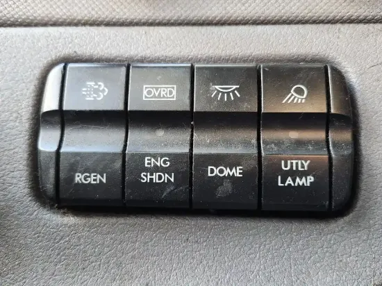 Picture of (Used) 2014 Freightliner Cascadia 125, MISCELLANEOUS DASH SWITCHES