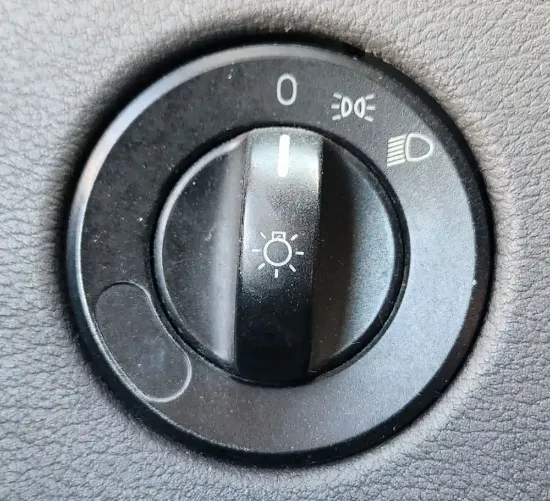 Picture of (Used) 2013 Freightliner Cascadia 125, MISCELLANEOUS DASH SWITCHES