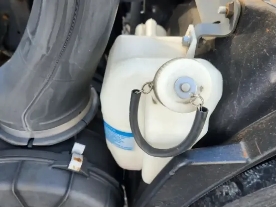 Picture of (Used) 2021 Chevrolet W4500, WINDSHIELD WASHER BOTTLE