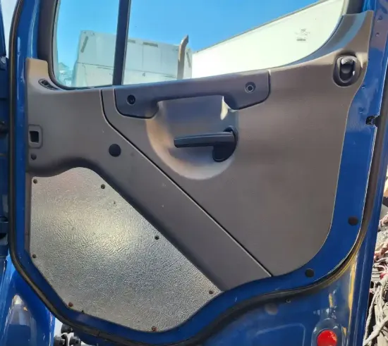 Picture of (Used) 2020 Freightliner M2 106, INTERIOR DOOR PANEL