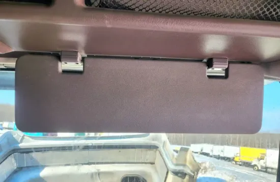 Picture of (Used) 2016 Volvo VNL, SUN VISOR