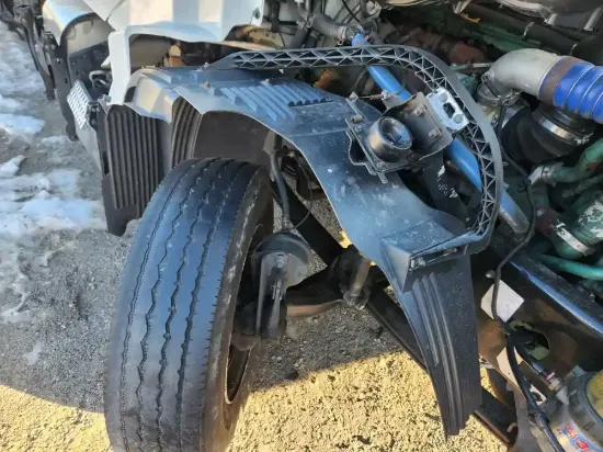 Picture of (Used) 2016 Volvo VNL, FENDER EXTENSION
