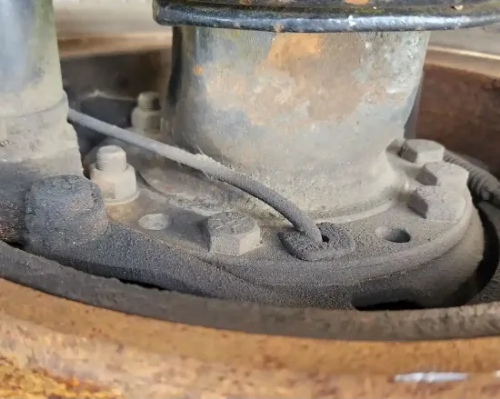 Picture of (Used) 2011 International PROSTAR, REAR DIFFERENTIAL HUBS