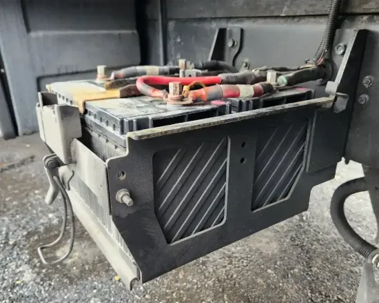 Picture of (Used) 2018 Isuzu FTR, BATTERY BOX
