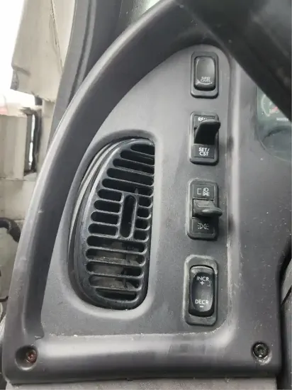 Picture of (Used) 2018 Freightliner M2 106, MISCELLANEOUS DASH SWITCHES