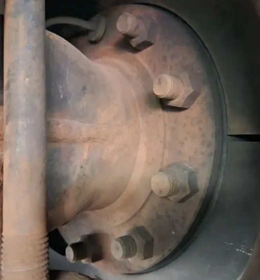 Picture of (Used) 2018 Isuzu FTR, DIFFERENTIAL HUBS