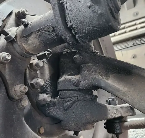 Picture of (Used) 2018 Isuzu FTR, FRONT SPINDLE/KNUCKLE