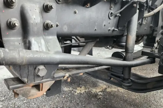 Picture of (Used) 2018 Isuzu FTR, FRONT LEAF SPRINGS
