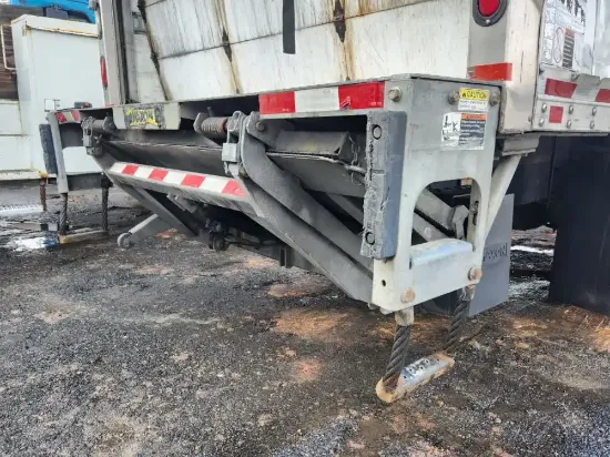 Picture of (Used) 2018 Freightliner M2 106, POWER LIFT GATE
