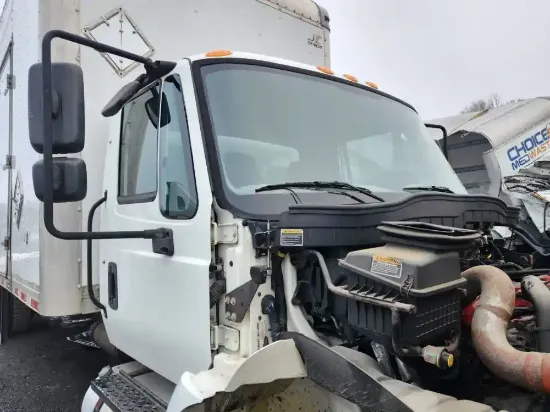 Picture of (Used) 2017 International DuraStar 4300, CAB