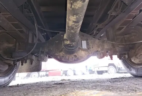 Picture of (Used) 2008 International CF500, COMPLETE REAR DIFFERENTIAL