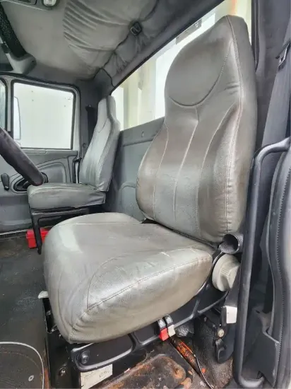 Picture of (Used) 2003 International 4300, SEAT