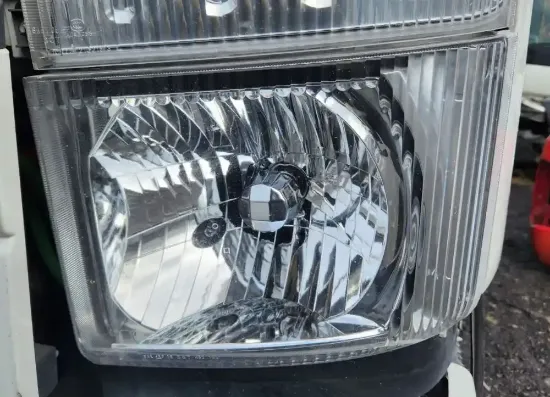 Picture of (Used) 2018 Isuzu FTR, HEADLAMP ASSEMBLY
