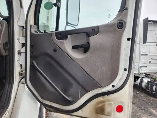 Picture of (Used) 2007 Freightliner M2 112 Medium Duty, INTERIOR DOOR PANEL