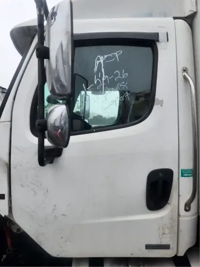 Picture of (Used) 2007 Freightliner M2 112 Medium Duty, DOOR