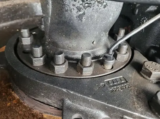 Picture of (Used) 2018 Peterbilt 579, FRONT DIFFERENTIAL HUBS