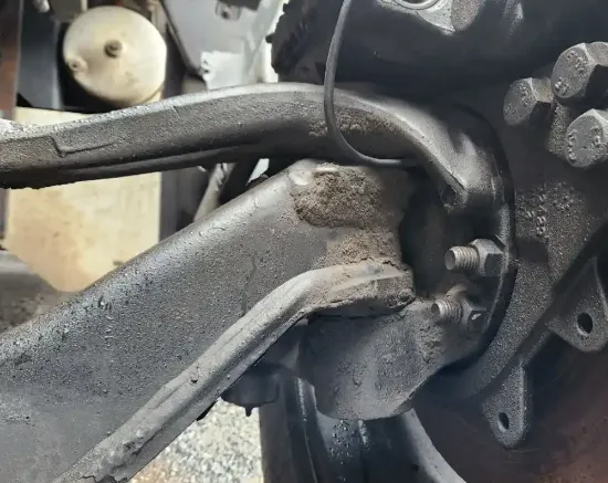 Picture of (Used) 2018 Peterbilt 579, FRONT SPINDLE/KNUCKLE