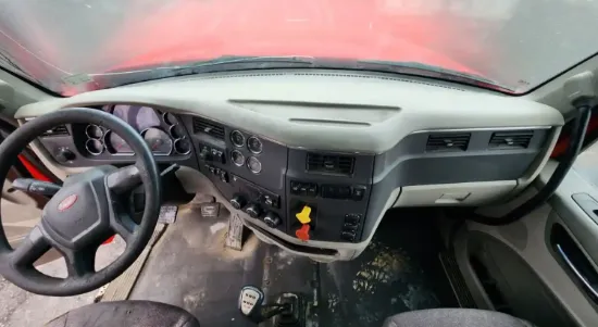 Picture of (Used) 2018 Peterbilt 567, DASH ASSEMBLY