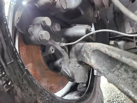 Picture of (Used) 2017 Volvo VNL, FRONT SPINDLE/KNUCKLE