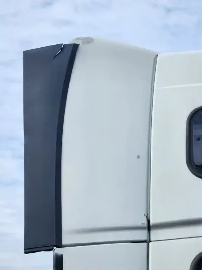 Picture of (Used) 2017 Volvo VNL, ROOF FAIRINGS