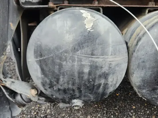 Picture of (Used) 2017 Volvo VNL, AIR TANK