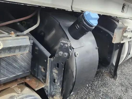 Picture of (Used) 2017 Volvo VNL, DEF TANK