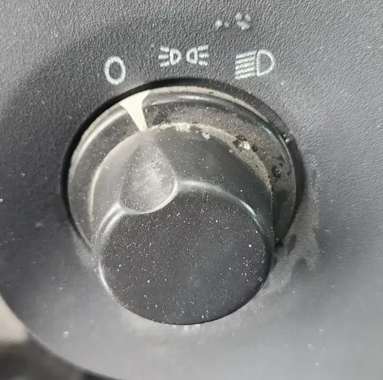 Picture of (Used) 2018 Peterbilt 579, MISCELLANEOUS DASH SWITCHES