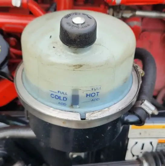 Picture of (Used) 2018 Peterbilt 579, POWER STEERING RESERVOIR