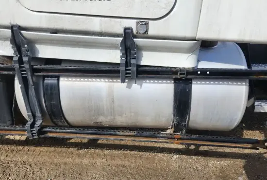Picture of (Used) 2020 Freightliner Cascadia 126, FUEL TANK