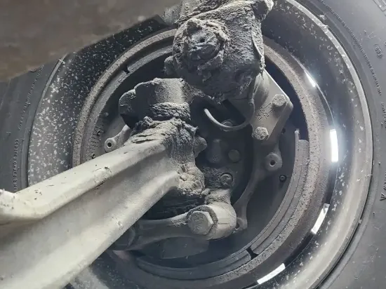 Picture of (Used) 2014 Freightliner Cascadia 125, FRONT SPINDLE/KNUCKLE