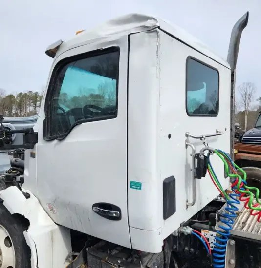 Picture of (Used) 2024 Kenworth T480, CAB