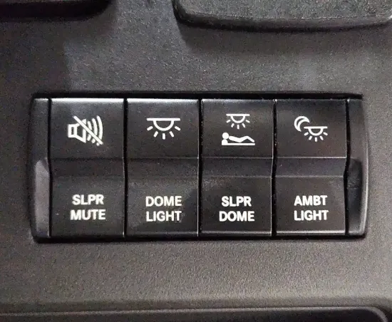 Picture of (Used) 2020 Freightliner Cascadia 126, MISCELLANEOUS DASH SWITCHES